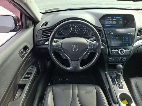 Used 2021 Acura ILX w/ Premium Package image 12