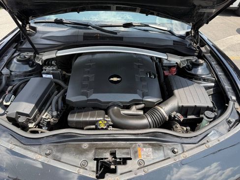 Used 2015 Chevrolet Camaro LT RWD image 35
