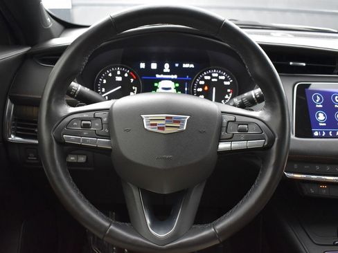 Used 2023 Cadillac XT4 Premium Luxury w/ Technology Package image 13