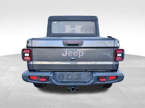 Used 2021 Jeep Gladiator Rubicon image 6