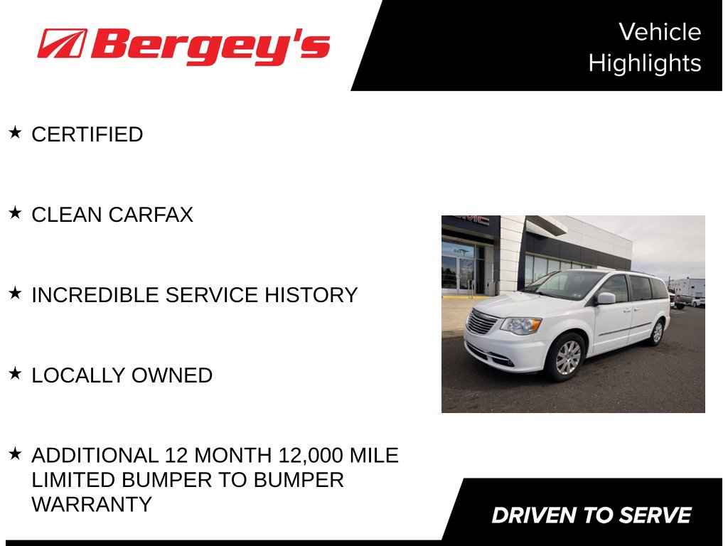 Used 2016 Chrysler Town & Country Touring FWD image 4