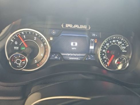 Used 2023 RAM 2500 Laramie AWD/4WD image 12