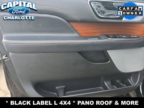 Used 2023 Lincoln Navigator L Black Label image 9