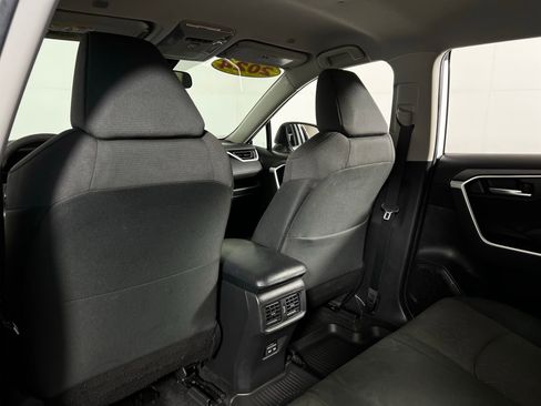 Used 2024 Toyota RAV4 XLE image 21