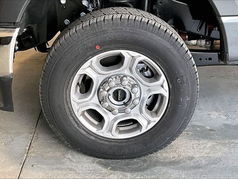 New 2026 Ford F350 XLT AWD/4WD image 8