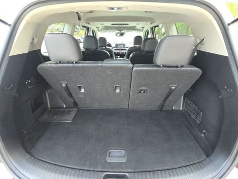 Used 2020 Kia Telluride S image 12