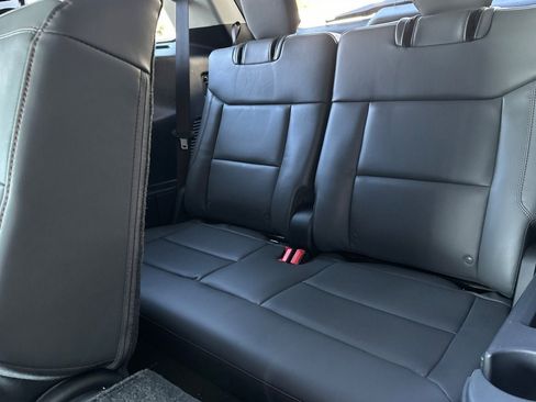 New 2026 Ford Explorer Active w/ Active Comfort Package image 16