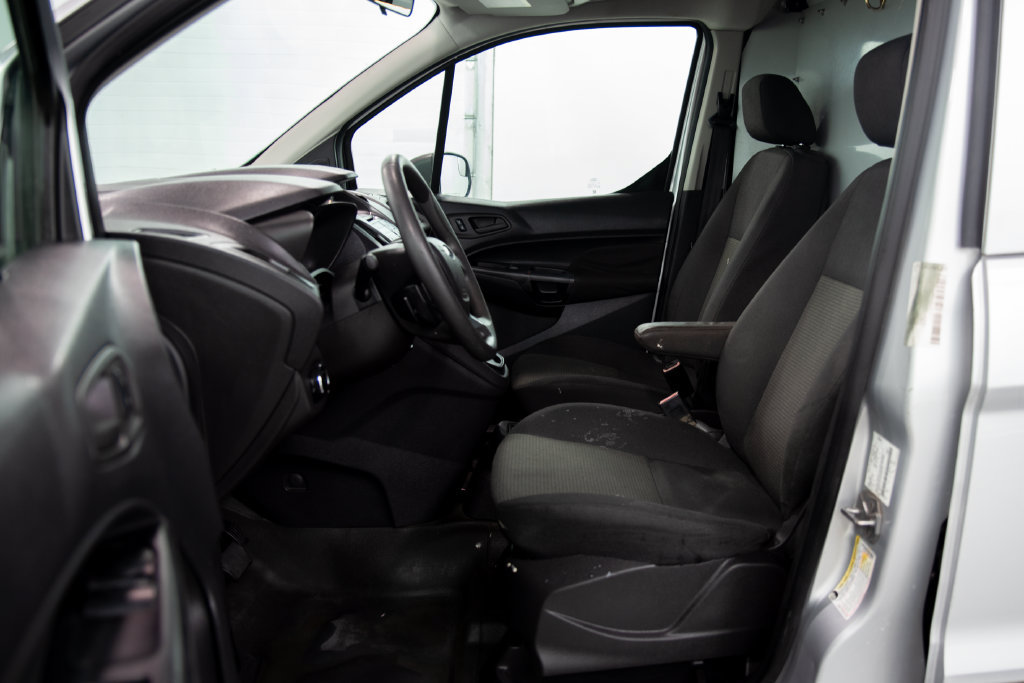 Used 2016 Ford Transit Connect XL FWD image 6