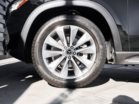 Used 2020 Mercedes-Benz GLE 350 4MATIC image 3