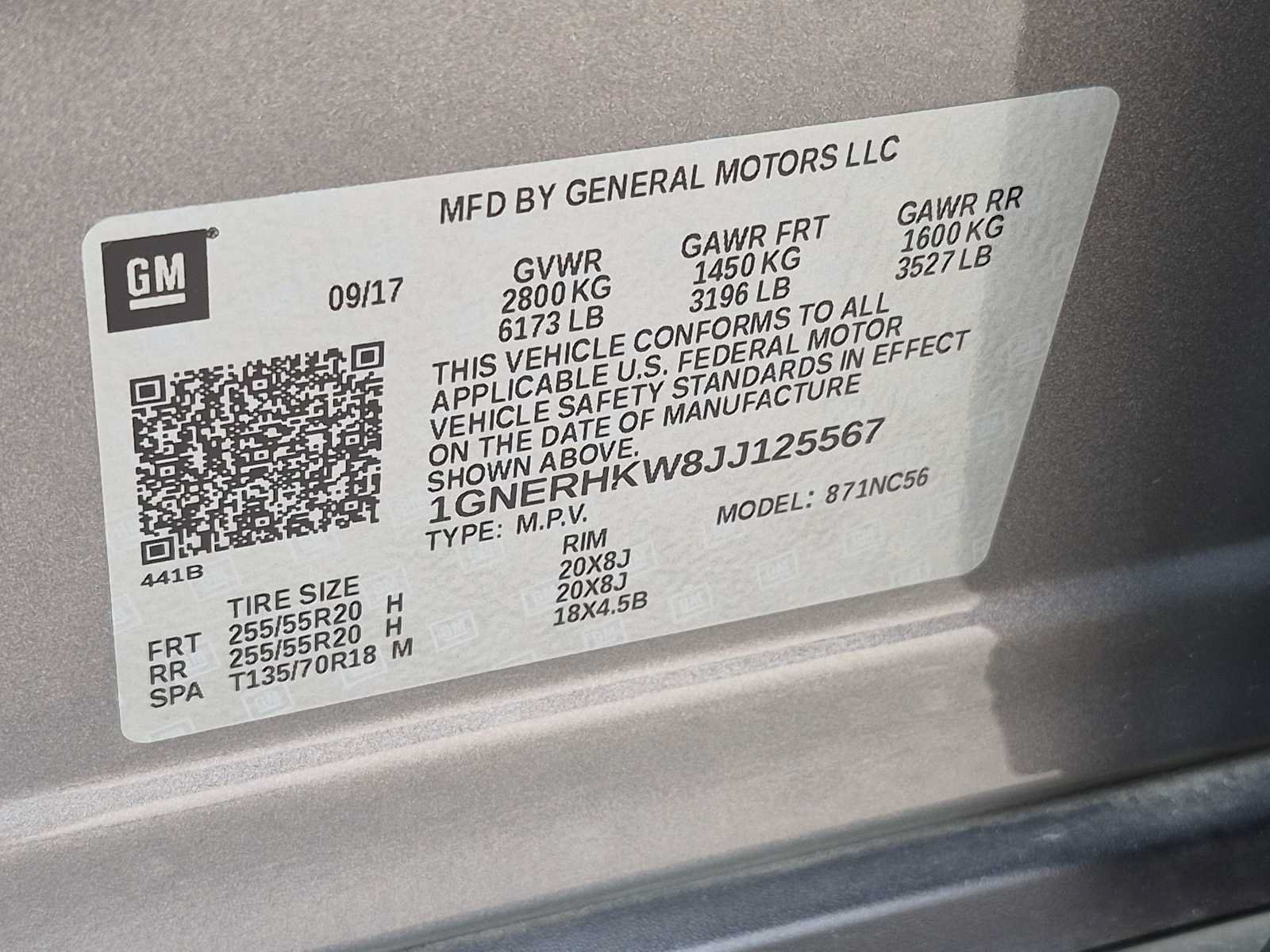 Used 2018 Chevrolet Traverse LT w/ LPO, Floor Liner Package FWD image 34