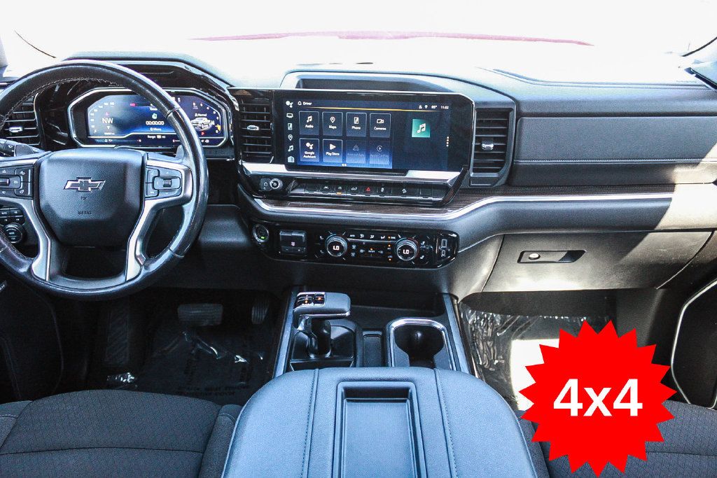 Used 2022 Chevrolet Silverado 1500 RST AWD/4WD image 12