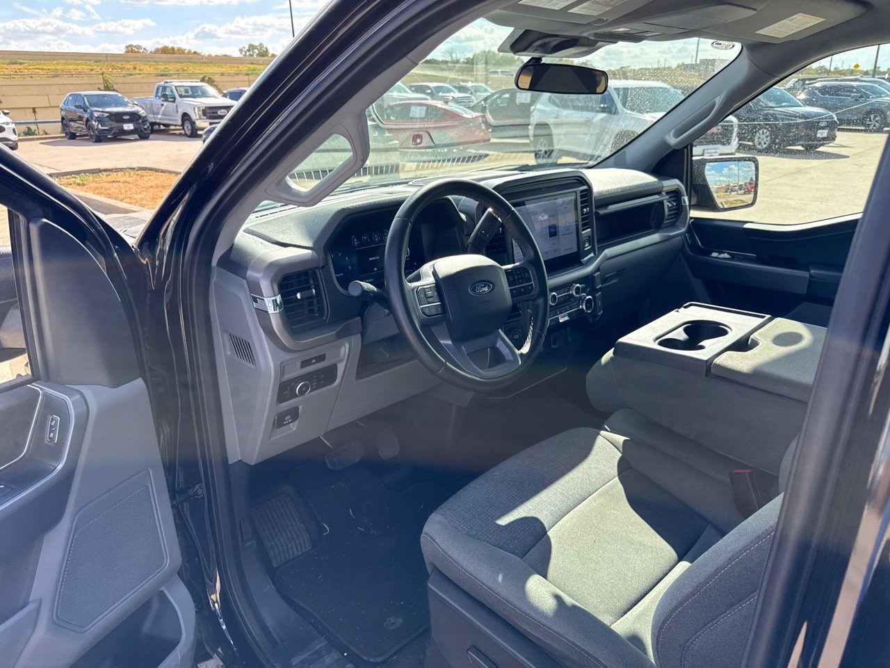 Used 2025 Ford F150 XLT w/ Equipment Group 301A Standard RWD image 20