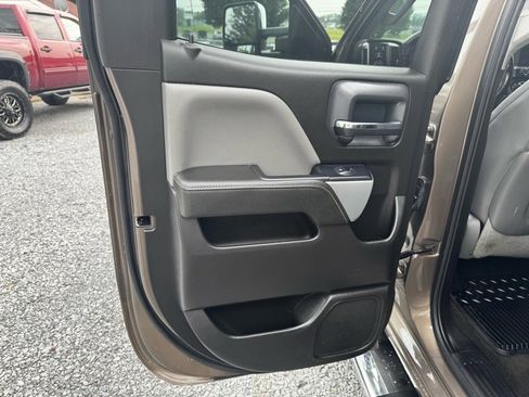 Used 2015 Chevrolet Silverado 3500 LTZ w/ LTZ Plus Package AWD/4WD image 21