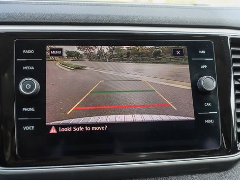 Used 2019 Volkswagen Atlas SEL Premium image 35