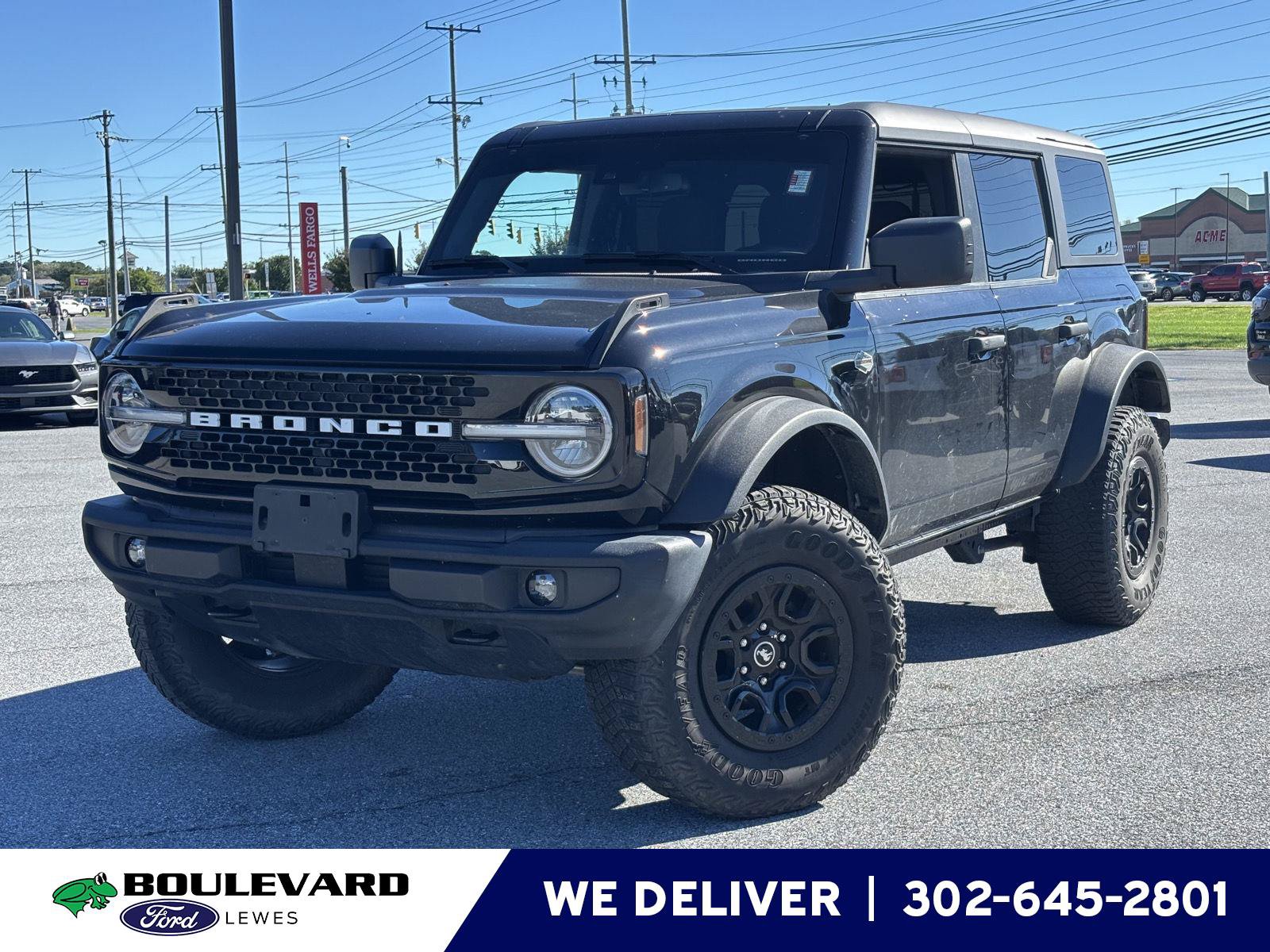 Used 2022 Ford Bronco Wildtrak AWD/4WD image 1