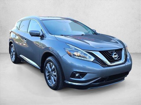 Used 2018 Nissan Murano SL w/ Moonroof Package image 3