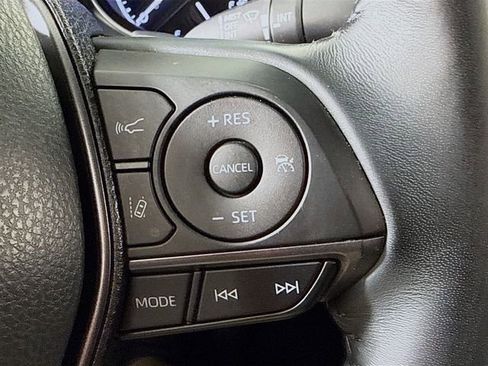 Used 2022 Toyota Camry SE w/ Audio Upgrade Package image 14