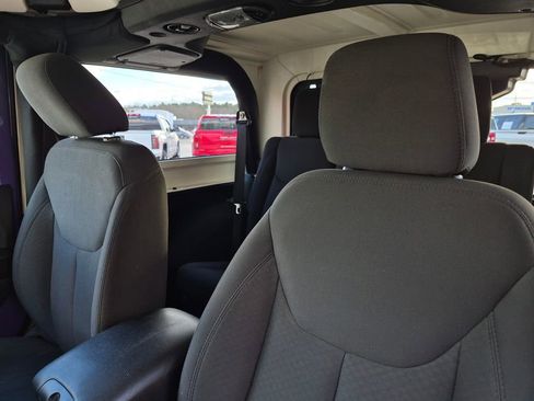 Used 2017 Jeep Wrangler Sport w/ Quick Order Package 24S image 17