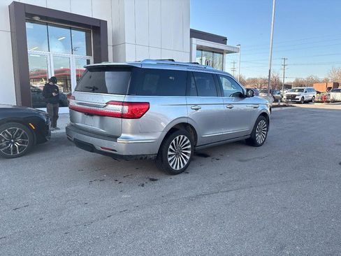 Used 2020 Lincoln Navigator Reserve w/ Luxury Package image 3