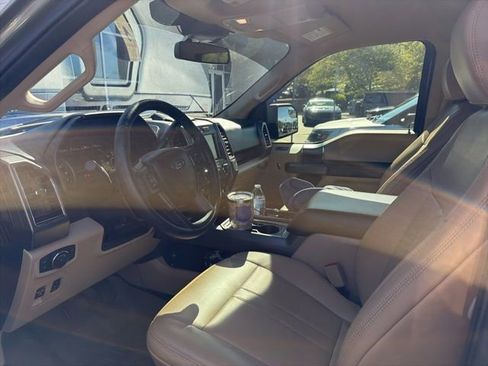 Used 2019 Ford F150 XLT w/ Equipment Group 302A Luxury image 8