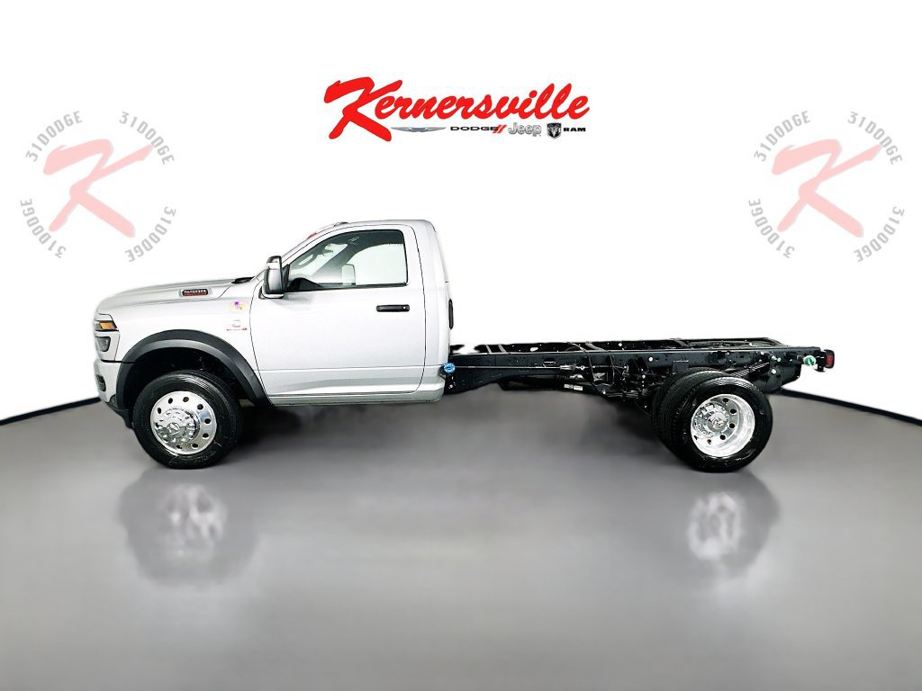 New 2026 RAM 5500 Tradesman w/ Chrome Appearance Group RWD image 4