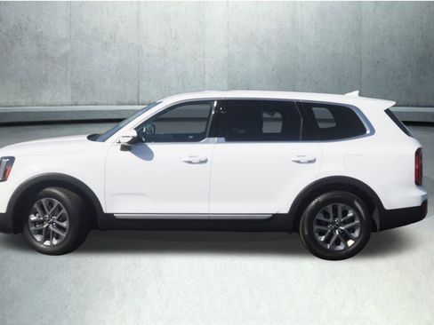 Used 2023 Kia Telluride LX AWD/4WD image 15