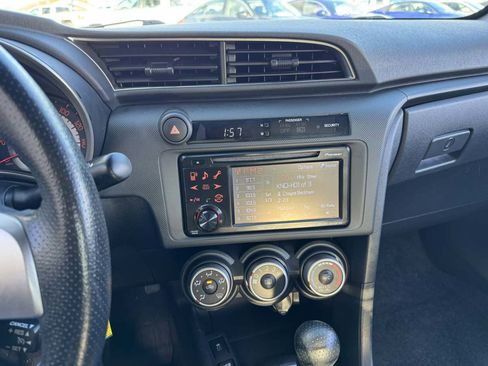 Used 2012 Scion tC image 17