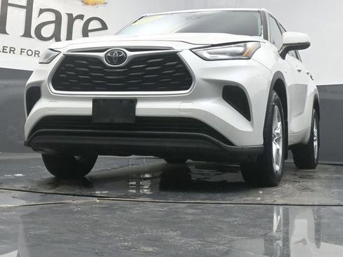 Used 2020 Toyota Highlander L image 62