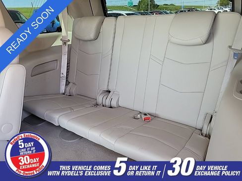 Used 2017 Cadillac Escalade Premium Luxury AWD/4WD image 10