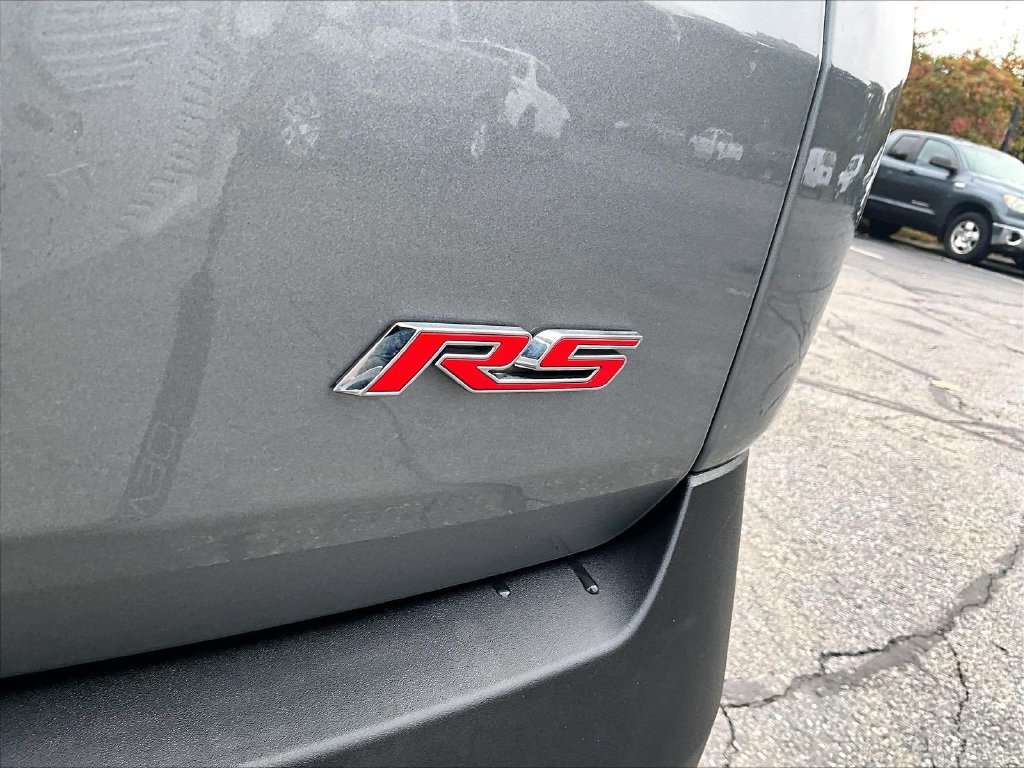 Used 2023 Chevrolet Traverse RS AWD/4WD image 30