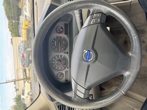 Used 2002 Volvo S60 2.4T image 15