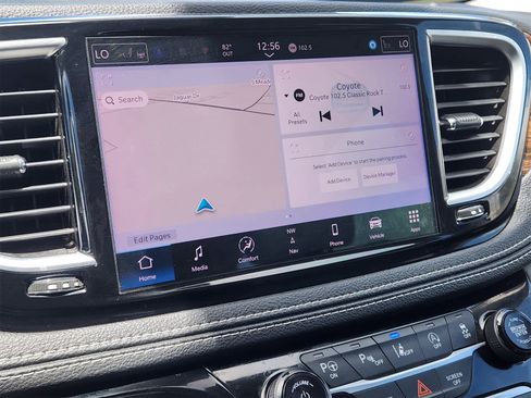 Used 2021 Chrysler Pacifica Limited w/ Premium & Safety Sphere Group image 16