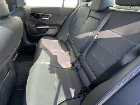 Used 2023 Mercedes-Benz C 300 Sedan image 11