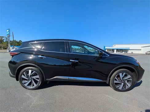 Used 2024 Nissan Murano SL image 3