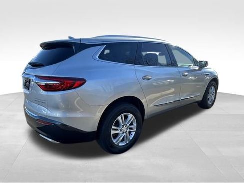 Used 2018 Buick Enclave Essence image 7