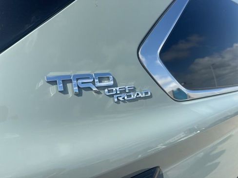 Used 2023 Toyota Sequoia Limited w/ TRD Off-Road Package image 4