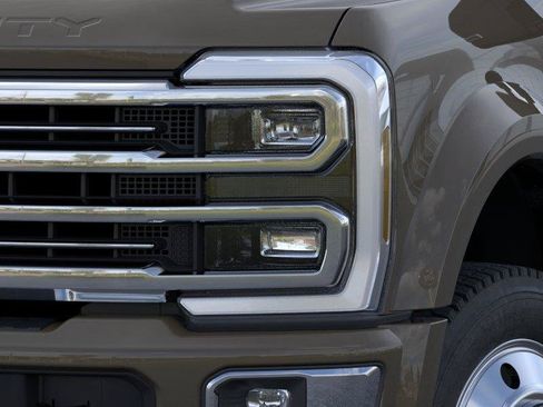 New 2026 Ford F450 Platinum AWD/4WD image 18
