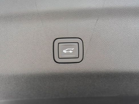 New 2026 GMC Yukon AT4 Ultimate AWD/4WD image 35