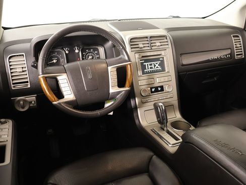 Used 2007 Lincoln MKX 2WD image 2