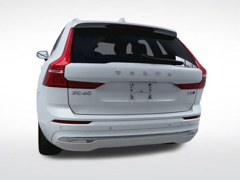 Used 2023 Volvo XC60 B5 Ultimate w/ Climate Package AWD/4WD image 7
