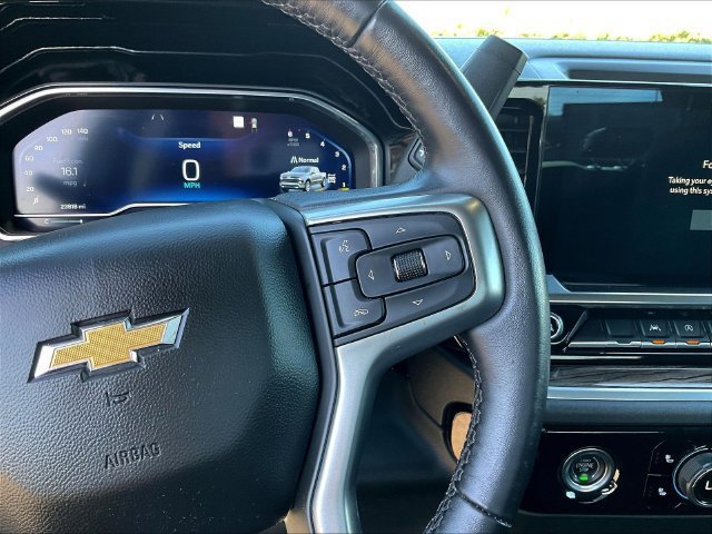 Used 2022 Chevrolet Silverado 1500 LT AWD/4WD image 14