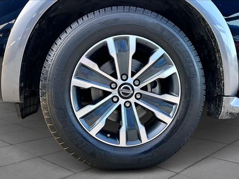 Used 2020 Nissan Armada SL w/ Premium Package image 10