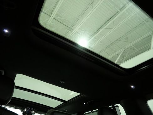 Used 2023 Jeep Wagoneer Series II w/ Convenience Group I image 4