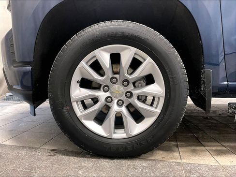 Used 2019 Chevrolet Silverado 1500 Custom w/ Custom Value Package image 7