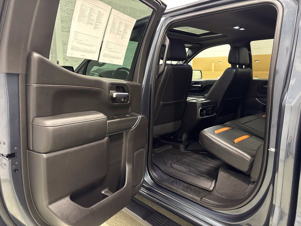 Used 2019 GMC Sierra 1500 AT4 w/ Off Road Performance Package AWD/4WD image 32