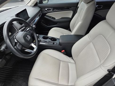 Used 2024 Honda Civic Touring image 26