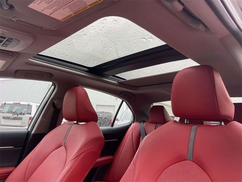 Used 2024 Toyota Camry XSE image 16