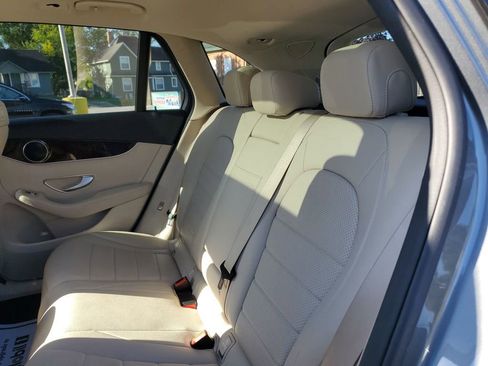 Used 2018 Mercedes-Benz GLC 300 image 9
