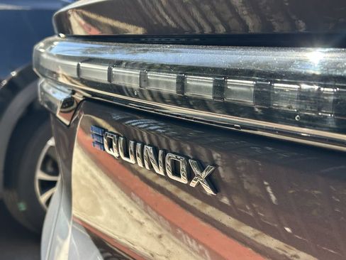 Used 2026 Chevrolet Equinox EV LT w/ Convenience Package II FWD image 6