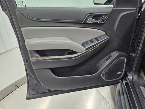 Used 2016 Chevrolet Tahoe LT AWD/4WD image 34